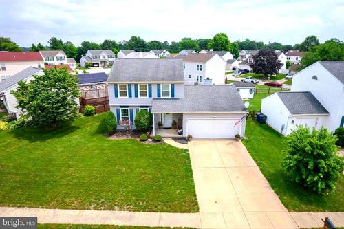 17 W Violette Dr, NEW CASTLE, DE, 19720-7605 | Card Image