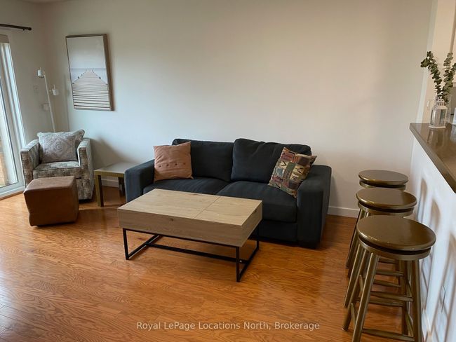 109 - 10 Ramblings Way, Condo with 2 bedrooms, 2 bathrooms and 1 parking in Collingwood ON | Image 12