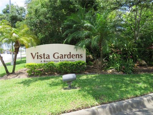 204-40 Vista Gardens Trl, Vero Beach, FL, 32962-0710 | Card Image