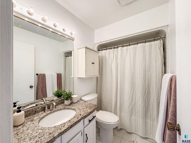 APT-304 - 3608 S Gateway Blvd, Condo with 2 bedrooms, 1 bathrooms and null parking in Sioux Falls SD | Image 13