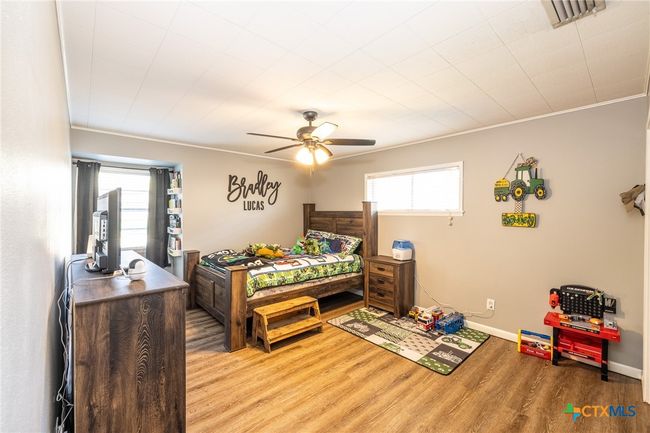 1413 Summit Dr, House other with 3 bedrooms, 3 bathrooms and null parking in Gonzales TX | Image 23