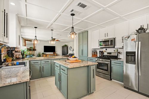 9065 Blue Ridge Trl, Fort Worth, TX, 76118-7336 | Card Image