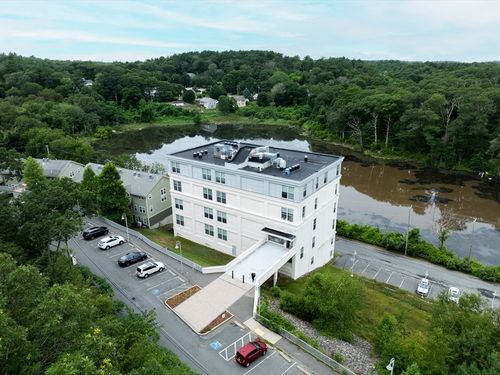 603-24 Cobblestone Ln, Gloucester, MA, 01930-3311 | Card Image