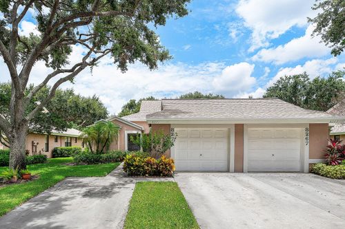 8271 Sun Lake Dr, Boca Raton, FL, 33496-5170 | Card Image