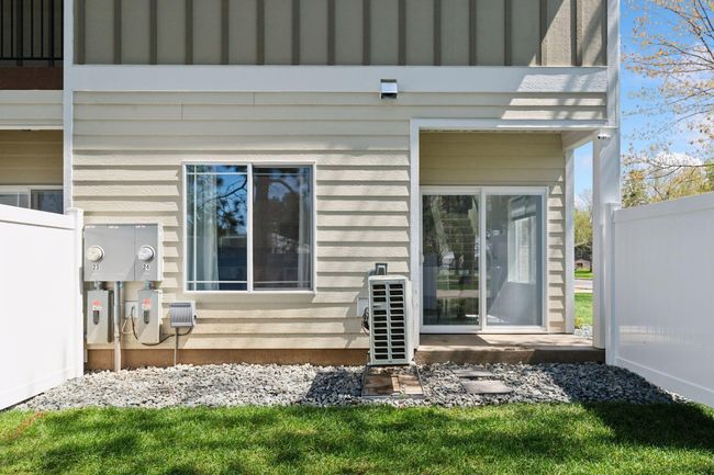 23 - 425 W 8 Th St, Townhouse with 2 bedrooms, 3 bathrooms and null parking in NEW RICHMOND WI | Image 31