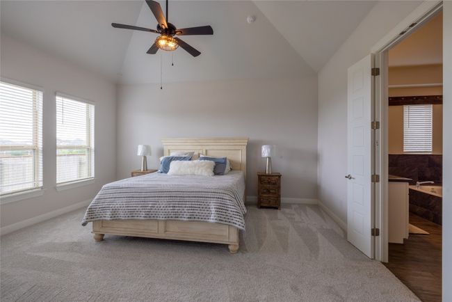 Master Bed | Image 8
