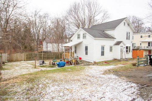 44 Kinderhook St, Chatham, NY, 12037-1207 | Card Image