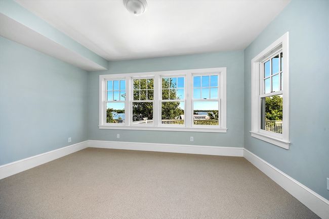 22 Marion St, House other with 4 bedrooms, 5 bathrooms and 4 parking in Hingham MA | Image 41