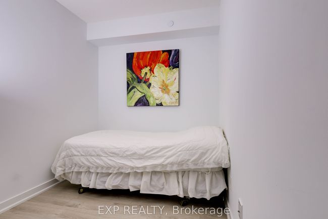 410 - 8 Trent Ave, Condo with 2 bedrooms, 1 bathrooms and 1 parking in Toronto ON | Image 20