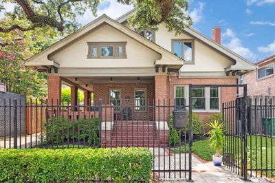 Charming 1928 Bungalow in Historic Montrose | Image 2