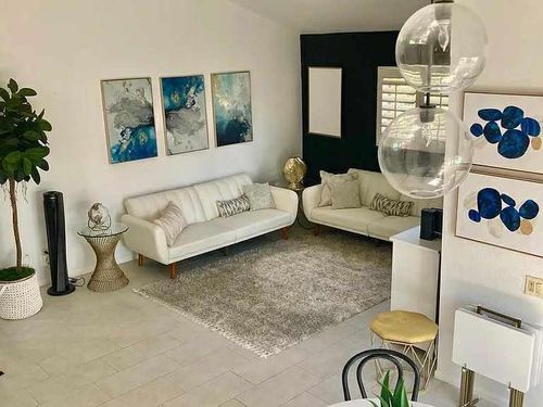 1428 S Camino Real, Palm Springs, CA, 92264-8871 | Card Image