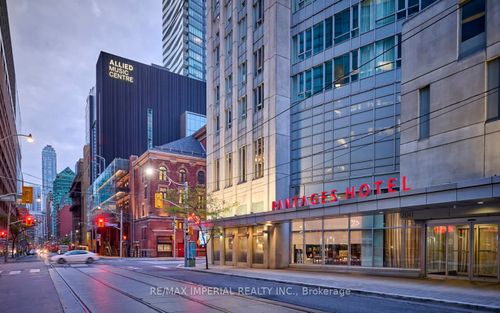 3002-210 Victoria Street, Toronto, ON, M5B2R3 | Card Image