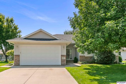 1423 Brewer Dr, Fremont, NE, 68025-2096 | Card Image