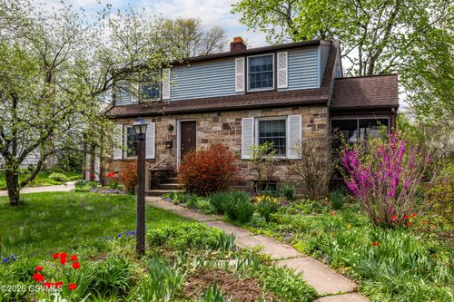129 Pine St, Lewisburg, PA, 17837-1857 | Card Image