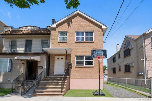 6107 Maspeth Avenue, New York, NY, 11378 | Card Image