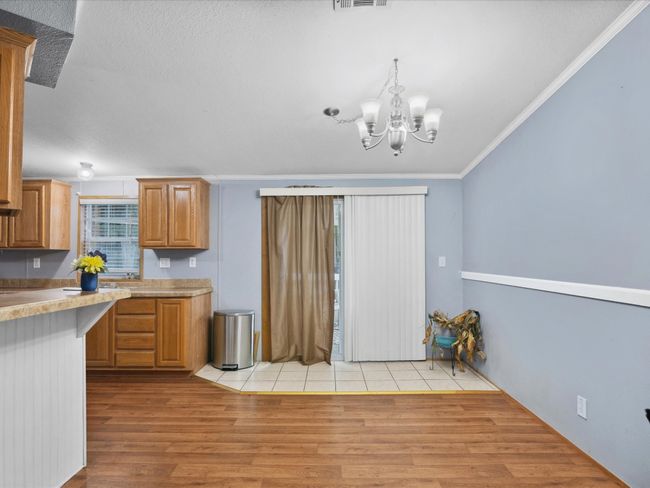 403 Se County Road 3048 C, House other with 3 bedrooms, 2 bathrooms and null parking in Corsicana TX | Image 13