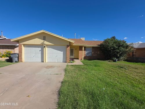 10612 Prince George Ln, El Paso, TX, 79924-1818 | Card Image