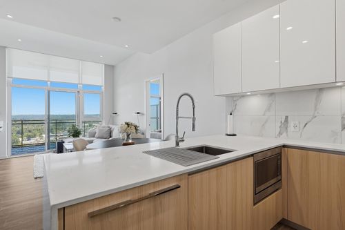2503-5311 Goring St, Burnaby, BC, V5B0B5 | Card Image