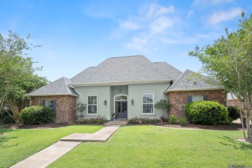 5205 Prairieview Dr, Zachary, LA, 70791-7007 | Card Image