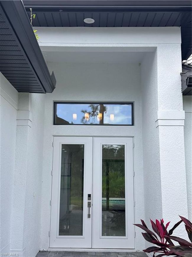 View of entrance to property | Image 4
