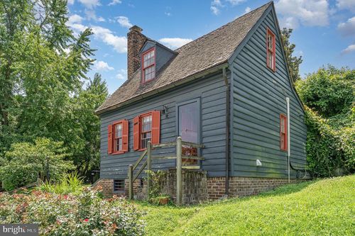 210 Sophia St, FREDERICKSBURG, VA, 22401-6055 | Card Image