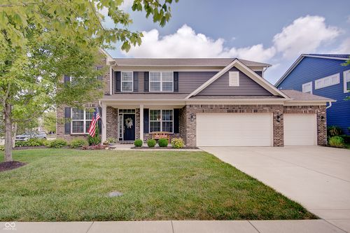 15714 Myland Dr, Noblesville, IN, 46062-6497 | Card Image