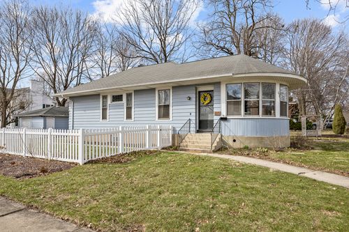 1150 Cedar Ave, Elgin, IL, 60120-2253 | Card Image