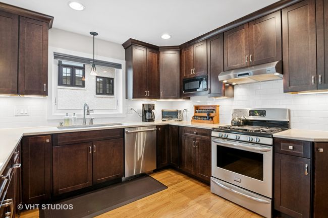 518 N Euclid Ave, House other with 3 bedrooms, 3 bathrooms and 2 parking in Oak Park IL | Image 9