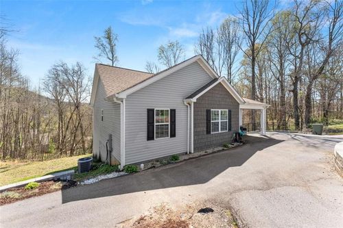 426 Old Clarksville Hwy, CLEVELAND, GA, 30528-1541 | Card Image
