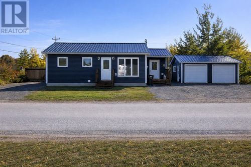319 Jr Smallwood Boulevard, Gambo, NL, A0G1T0 | Card Image