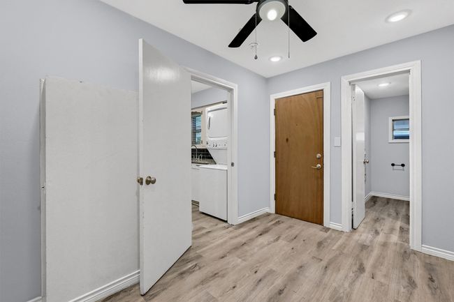 110 W Moore St, House other with 2 bedrooms, 2 bathrooms and null parking in Sherman TX | Image 13