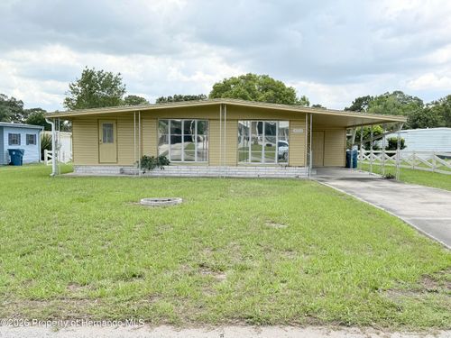 14224 Sandhurst St, BROOKSVILLE, FL, 34613-5733 | Card Image