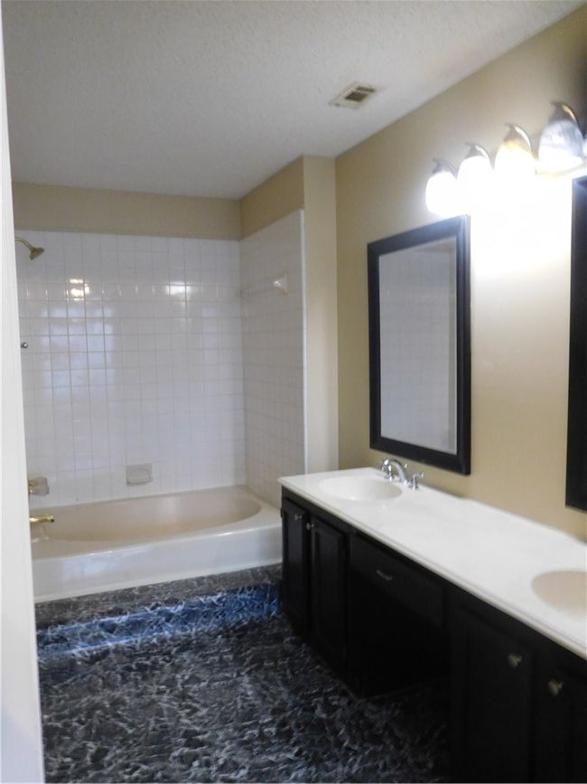 320 Pool St, House other with 3 bedrooms, 2 bathrooms and null parking in Cedar Hill TX | Image 6