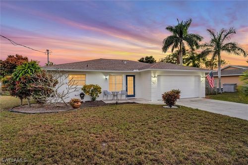 3687 Maran Ln, BONITA SPRINGS, FL, 34134-7567 | Card Image