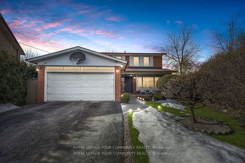 18 Terryellen Cres, Etobicoke, ON, M9C1H7 | Card Image