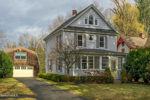 11 Sergeant St, Stockbridge, MA, 01262 | Card Image