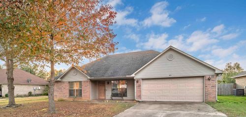 61 Whispering Wind Cir, Vilonia, AR, 72173-9502 | Card Image