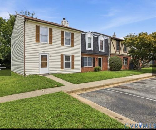222 Knightsmanor Ct, Richmond, VA, 23227-3186 | Card Image