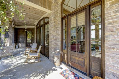 Front Porch | Image 2