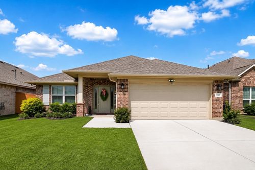 2605 Golden Palms Ln, La Marque, TX, 77568-1957 | Card Image