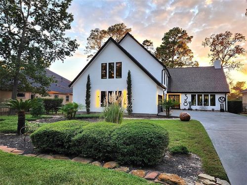 38 Fairway Park, Montgomery, TX, 77356-8377 | Card Image