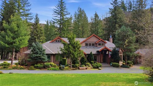 125 Royal Coachman Ln, Kalama, WA, 98625-9412 | Card Image