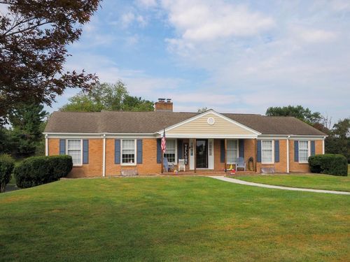 124 Country Club Ln, Galax, VA, 24333-2319 | Card Image