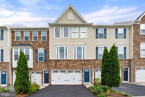 172 Trout Lily Dr, LAKE FREDERICK, VA, 22630-1905 | Card Image