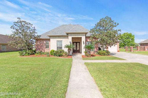 9661 Belle Place Cir, Maurice, LA, 70555-3765 | Card Image