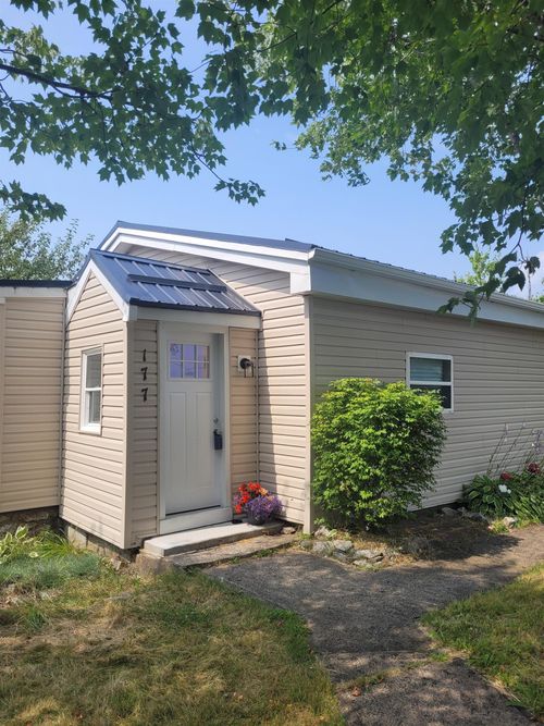 177 Cowie Hill Rd, Halifax, NS, B3P2N6 | Card Image
