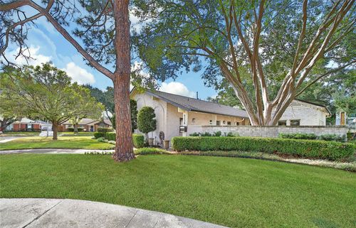 6238 Braesheather Cir, Houston, TX, 77096-3700 | Card Image