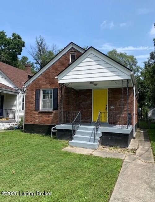 831 W Whitney Ave, Louisville, KY, 40215-2839 | Card Image