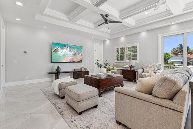 3900 Ne 23 Rd Ter, House other with 5 bedrooms, 6 bathrooms and null parking in Lighthouse Point FL | Image 7