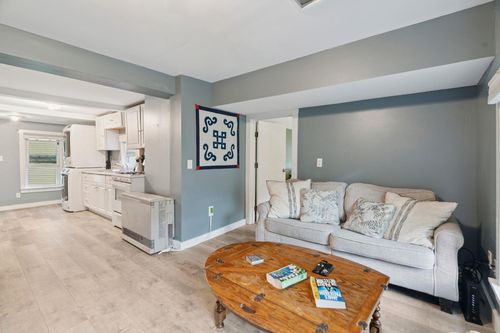 31 Pillsbury St, Enfield, NH, 03748-3119 | Card Image